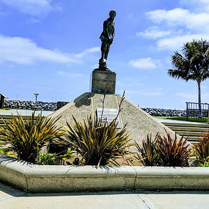 Statue of Richard Henry Dana