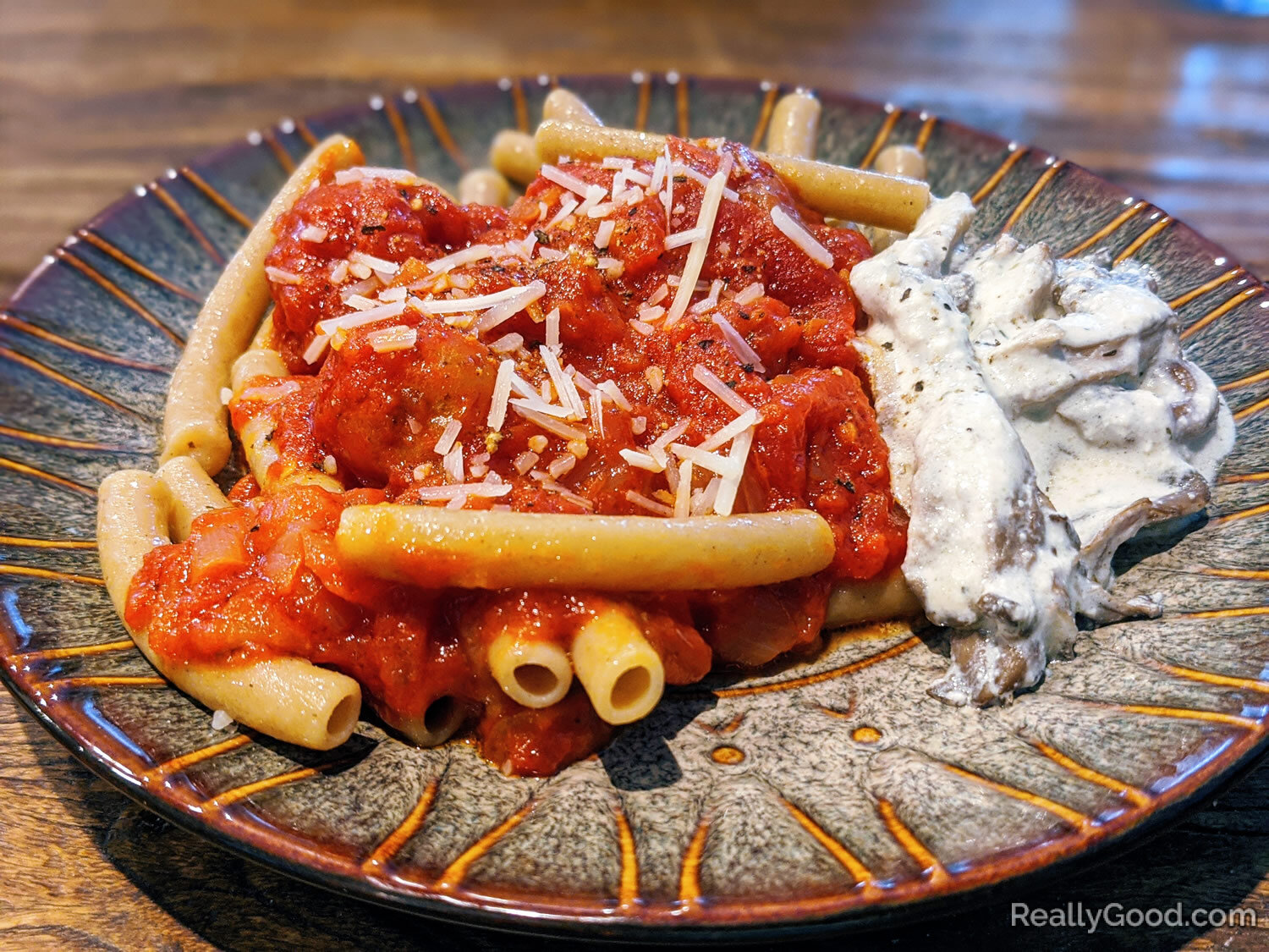 Green lentil penne