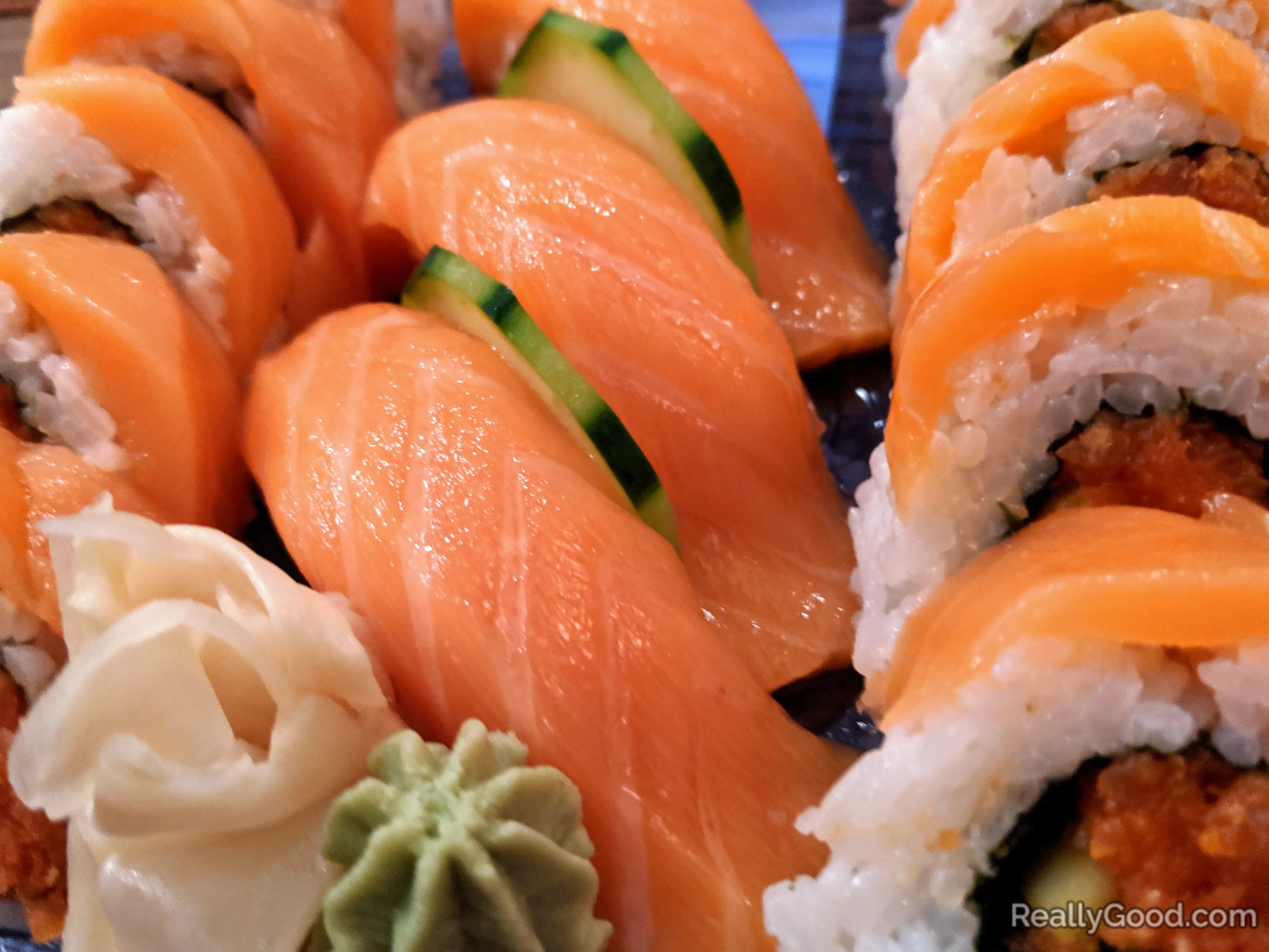 Salmon sushi