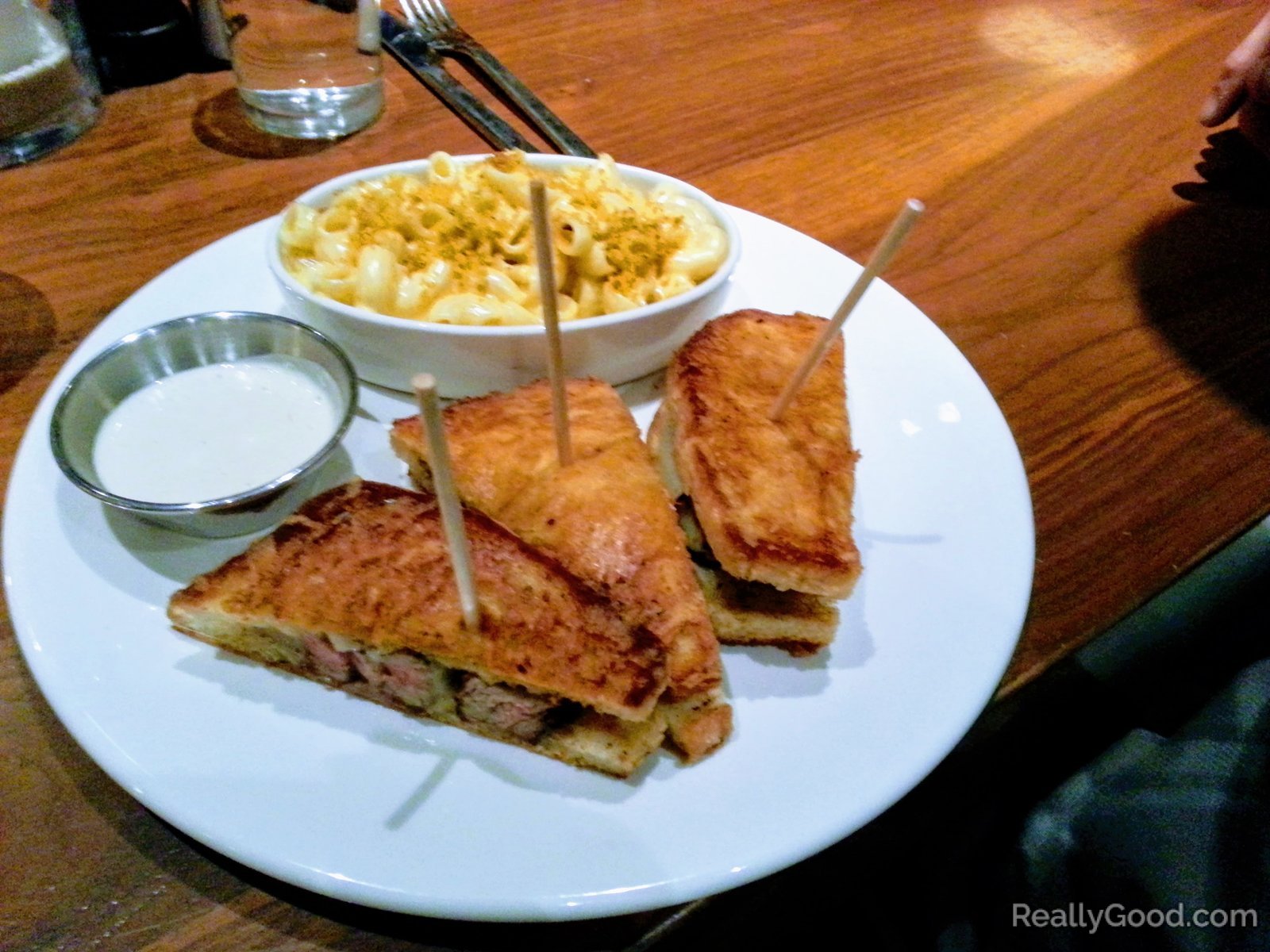 Steak Sandwich and Macaroni & Cheese