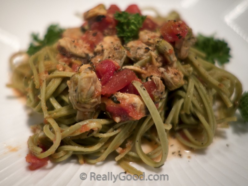 Baby Clam Tomato Sauce Pasta