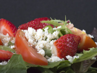Allergy potential of strawberries and tomatoes depends on the variety